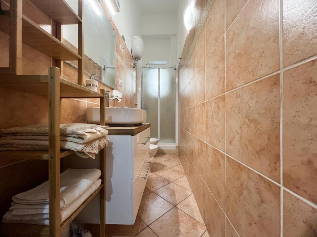 Appartamento A Casa Di Ala Roma